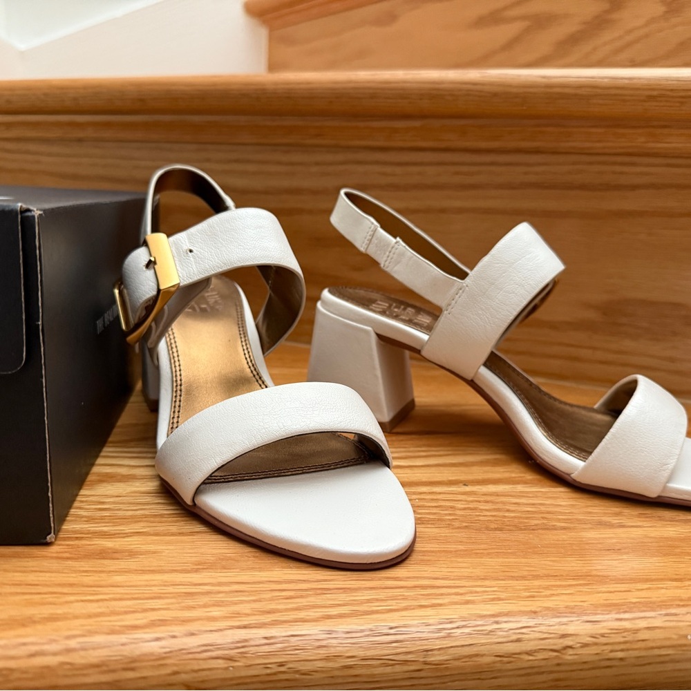 Naturalizer Cream Block Heel Sandals